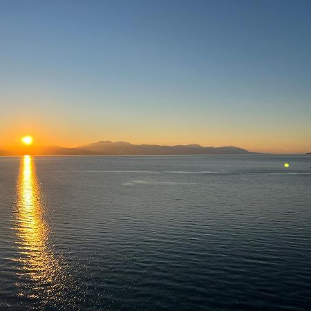 Loutraki Sunset Apartment Exterior foto